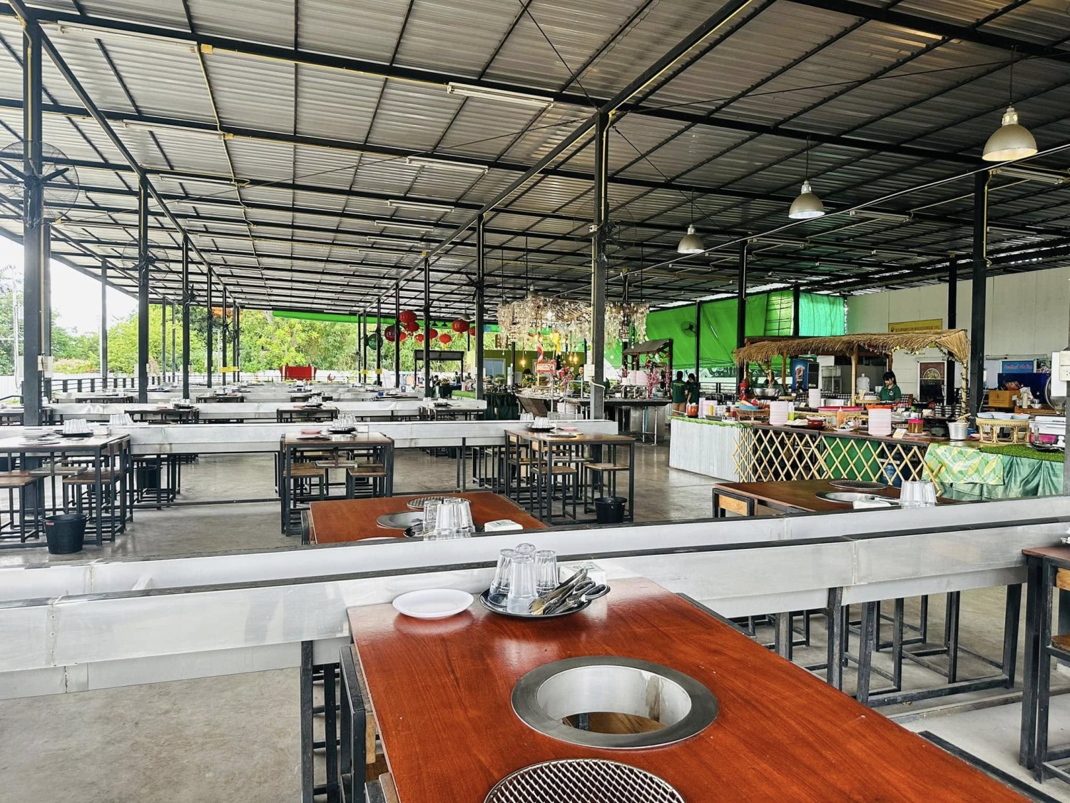 จอมเทียนทะเลเผา, Seafood Station Pattaya, อาตี๋ บุฟเฟ่ต์ ซีฟู้ด, สุดเขต ทะเลเผา, อูมามิ ชิลๆ บุฟเฟ่ต์