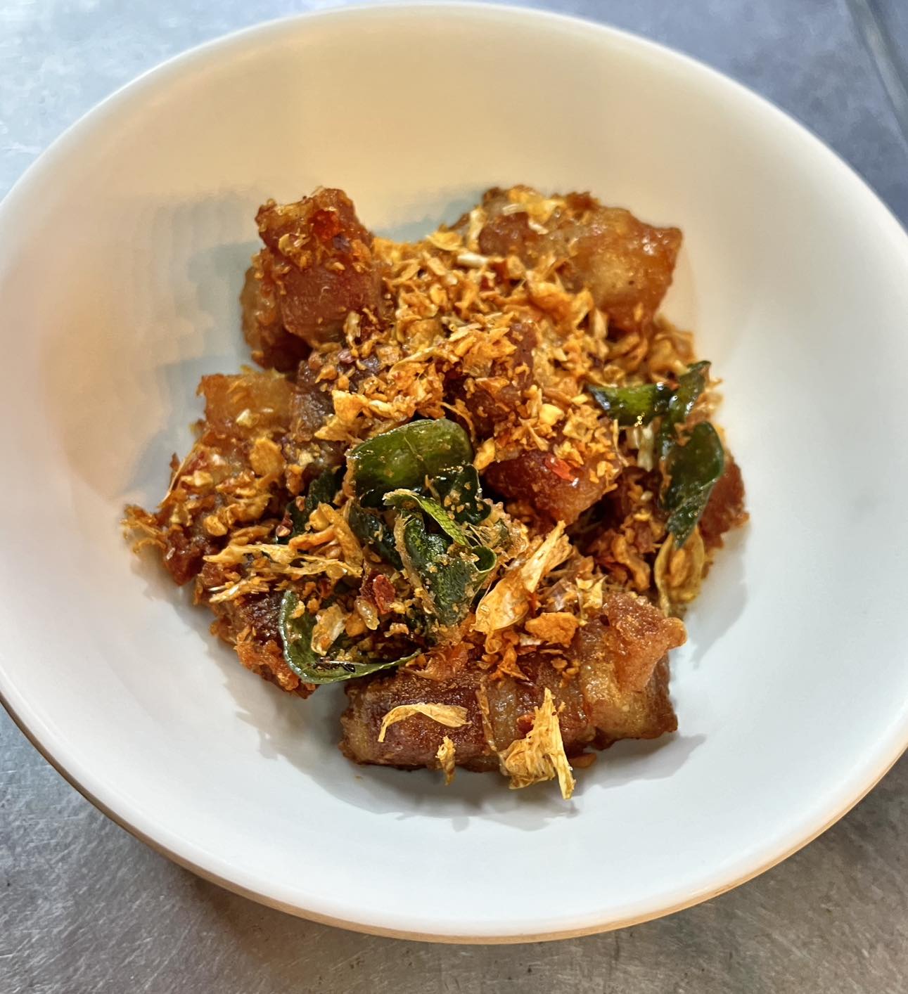แชมป์ข้าวหมูทอด, สาขาพัทยา, หมูทอด BunBun, หมูทอด โพธิ์งาม - Rare Item, เหนียวหมู DRIVE THRU by i-Dle, ติดลม หมูทอดปลาร้า Delivery, หมูทอดเบรกแตก, หมูทอดจับกัง, หมูทอดราชวัตร, กินกันหมูทอด, หมูทอดติดฟัน, หมูหม้อเทพ, หมูทอดชาววัง, หมูทอดเจ๊จง, เฮงจัง หมูกระเทียม, Zaabmootod, ซุปเปอร์หมูทอด, แม่น้อยหมูทอด