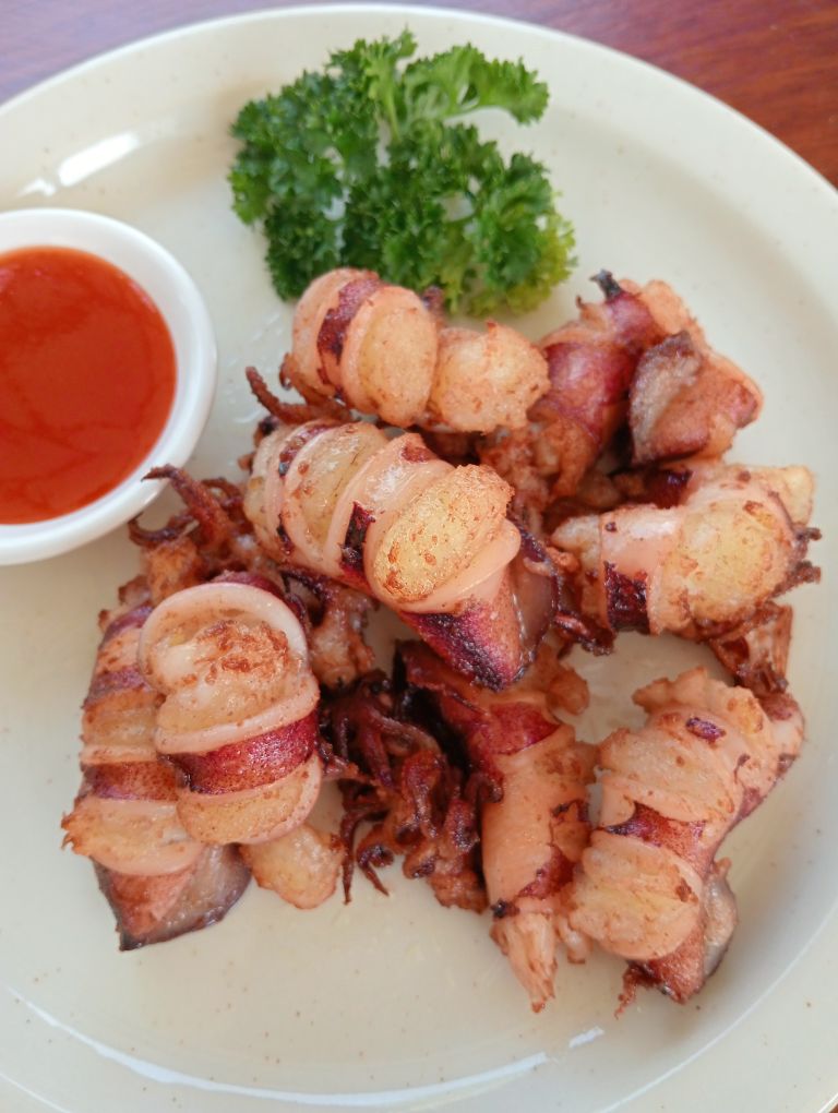 กอบัว, บ้านอาหารไทย, บ้านบัว, บ้านรั้วไม้ Cuisine & Cafe, ครัวหอมมันปู, ร้านไหน อุทยานหินเขางู ราชบุรี, สวนอาหาร รางตาล, Pakmud แซ่บหมูทะ, สาขาโพธาราม, ถึงพริกถึงขิง, มะม่วงคู่, เนื้อต้มบ้านสิงห์ เจ๊ติ๋ม, โกรกแดง, ชุมทางของอร่อย, Mainichi365, Octospider restaurant, Lim cafe Photaram, ครัวตะนาวศรี สวนผึ้ง ราชบุรี, อาตี๋โกปี๊, โอปอชิฟฟ่อนเค้ก, ก๋วยเตี๋ยวปลาแม่กลอง, ติ๋มเค้กมะพร้าวอ่อน, ก๋วยเตี๋ยวโบราณป้าฮวย, โอ่งข้าวโอ่งน้ำ, ครัวม่อนไข่ สวนผึ้ง ราชบุรี, ShabuDo