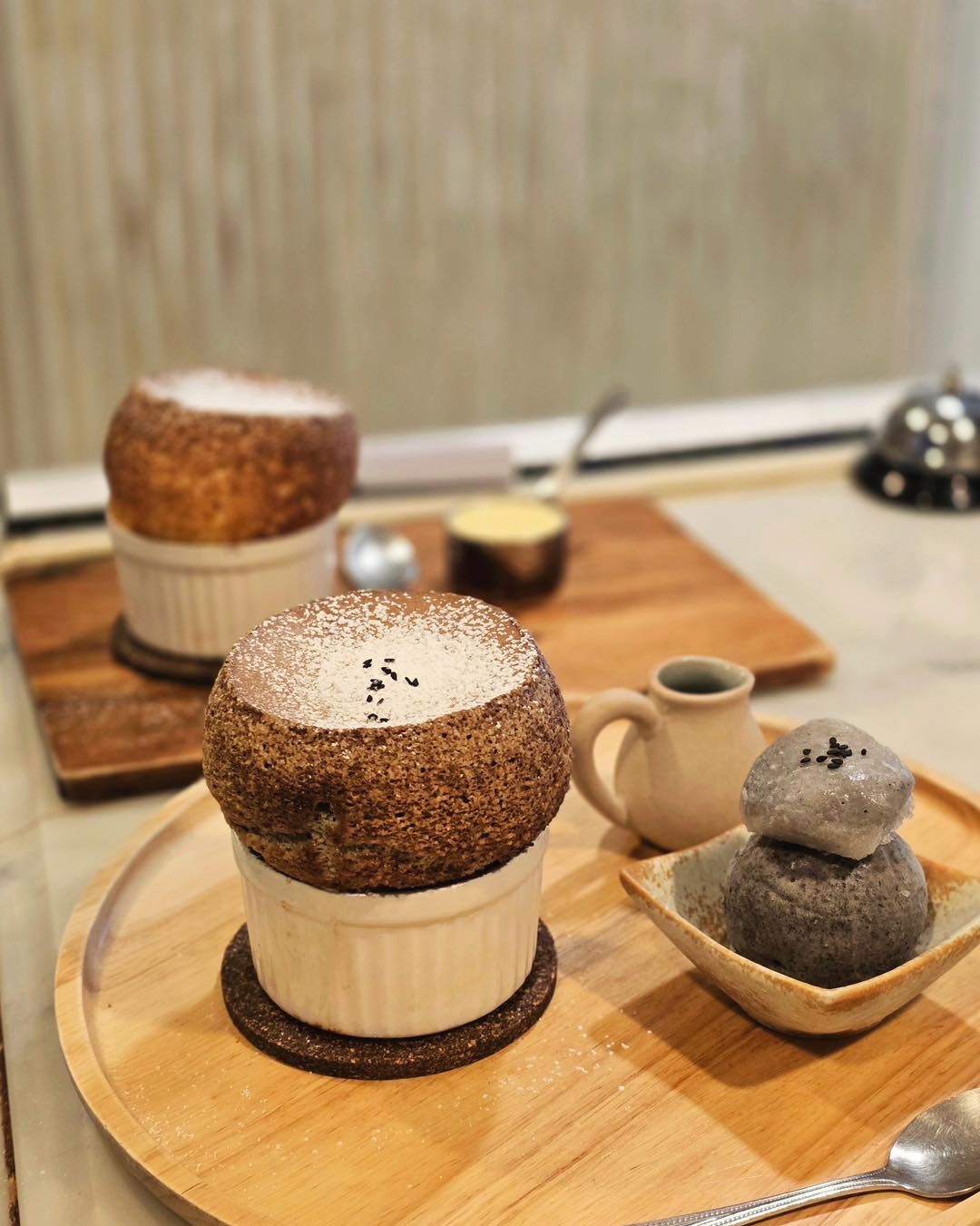 บ้านสวย ในสวน, Siam Brasserie , The Treehouse Nongchok, Natura Cafe, BaanNaiSuan Cafe&Yoga, Patom, Portobello & Désiré, ครัวบ้านสวนสุวรรณ, ร้านอาหารฐิตารีย์ สวนรถไฟ จตุจักร, บ้านสวน อบอวลรัก