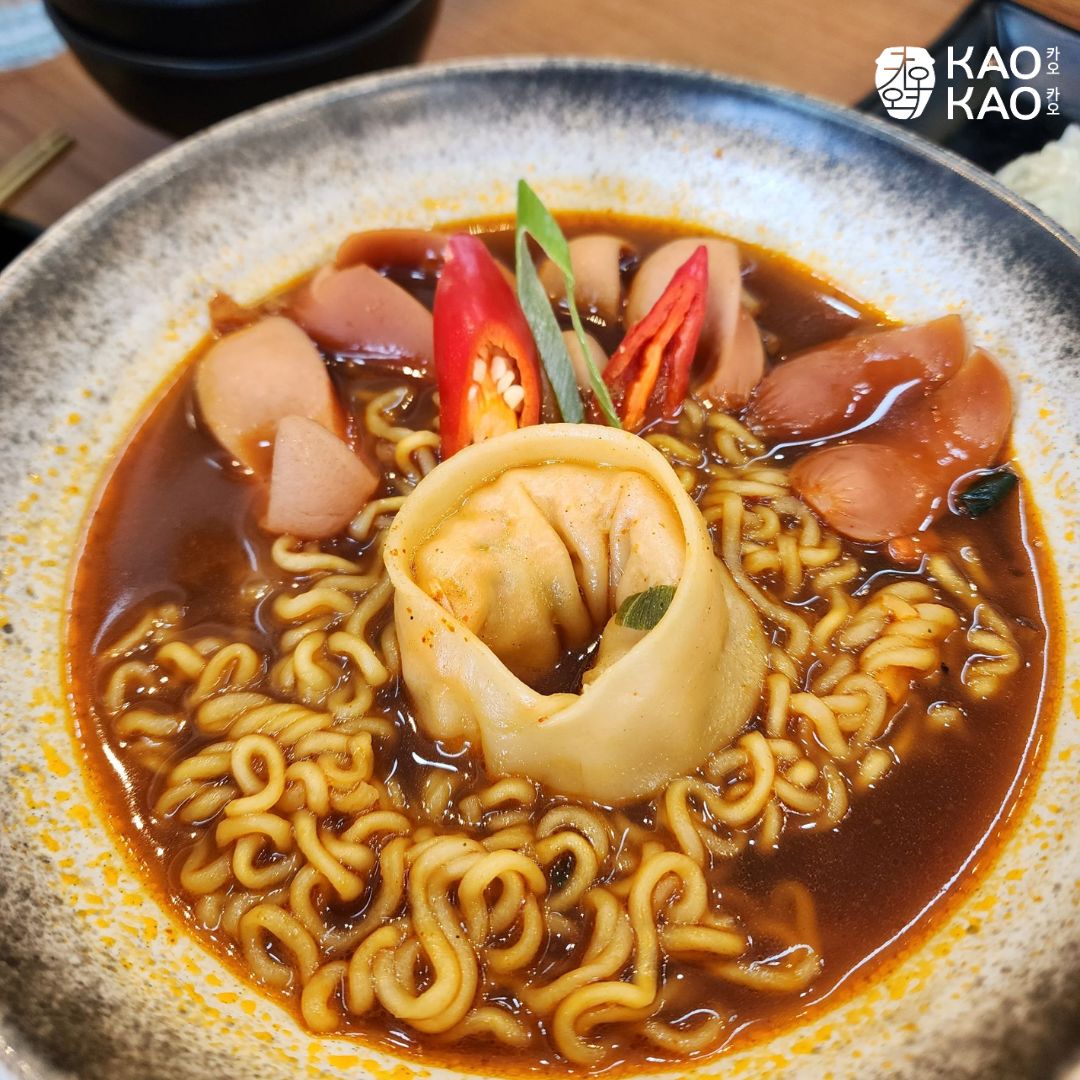 Dookki Topokki สาขาเอสพละนาด รัชดา, Cheese Owl, Seoulful 서울풀, Kao Kao 카오 카오 เกาเกา อาหารเกาหลี