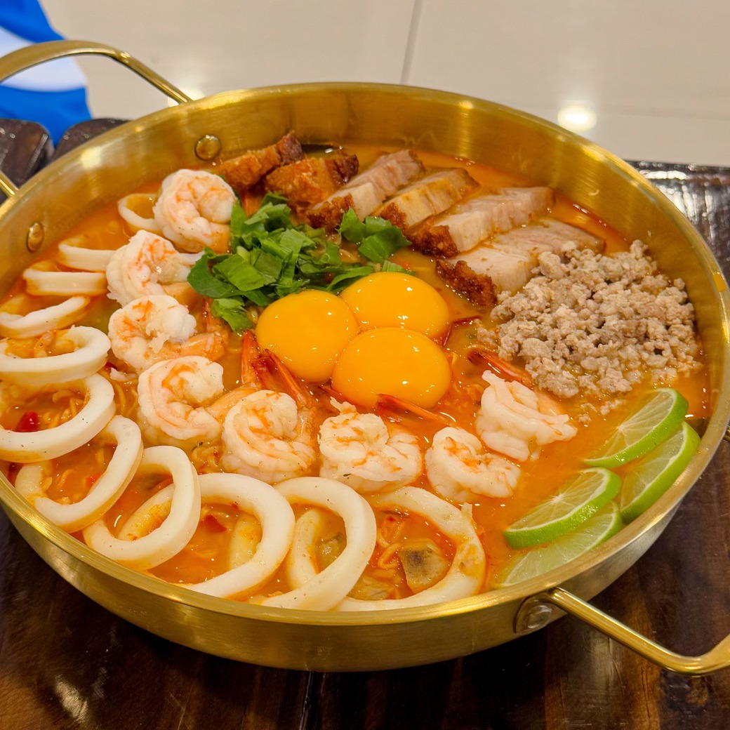 ครัวมายโฮม, กระทะ Kitchen, มอร์นิ่งอุบลฯ, ลาบคุณแหม๋ว, อินโดจีน, ชมจันทร์, ข้าวต้มสันติ โภชนา, หงษ์ฟ้าภัตตาคาร