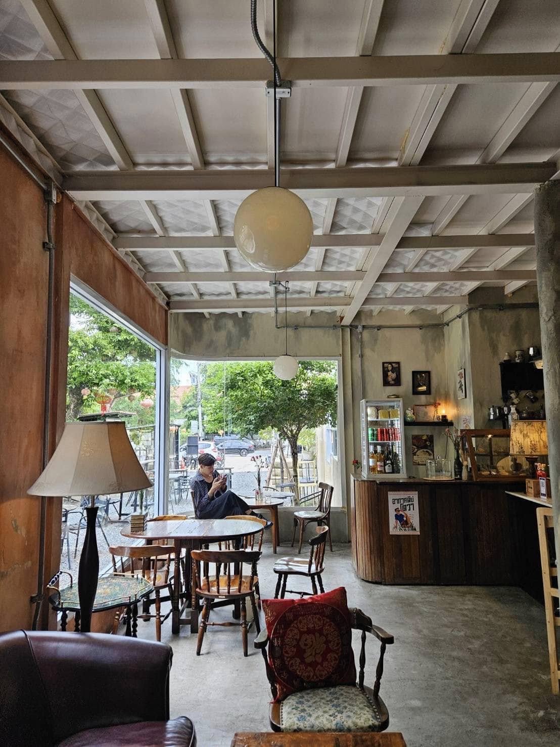 Phosai Coops & Farm, KEEP X MUNIMAL, loll.a, Santisuk, LANG BAAN, Sunrise To Midnight, Wab Cafe, Lovio, Kanuengnij Cafe, LightRoaster