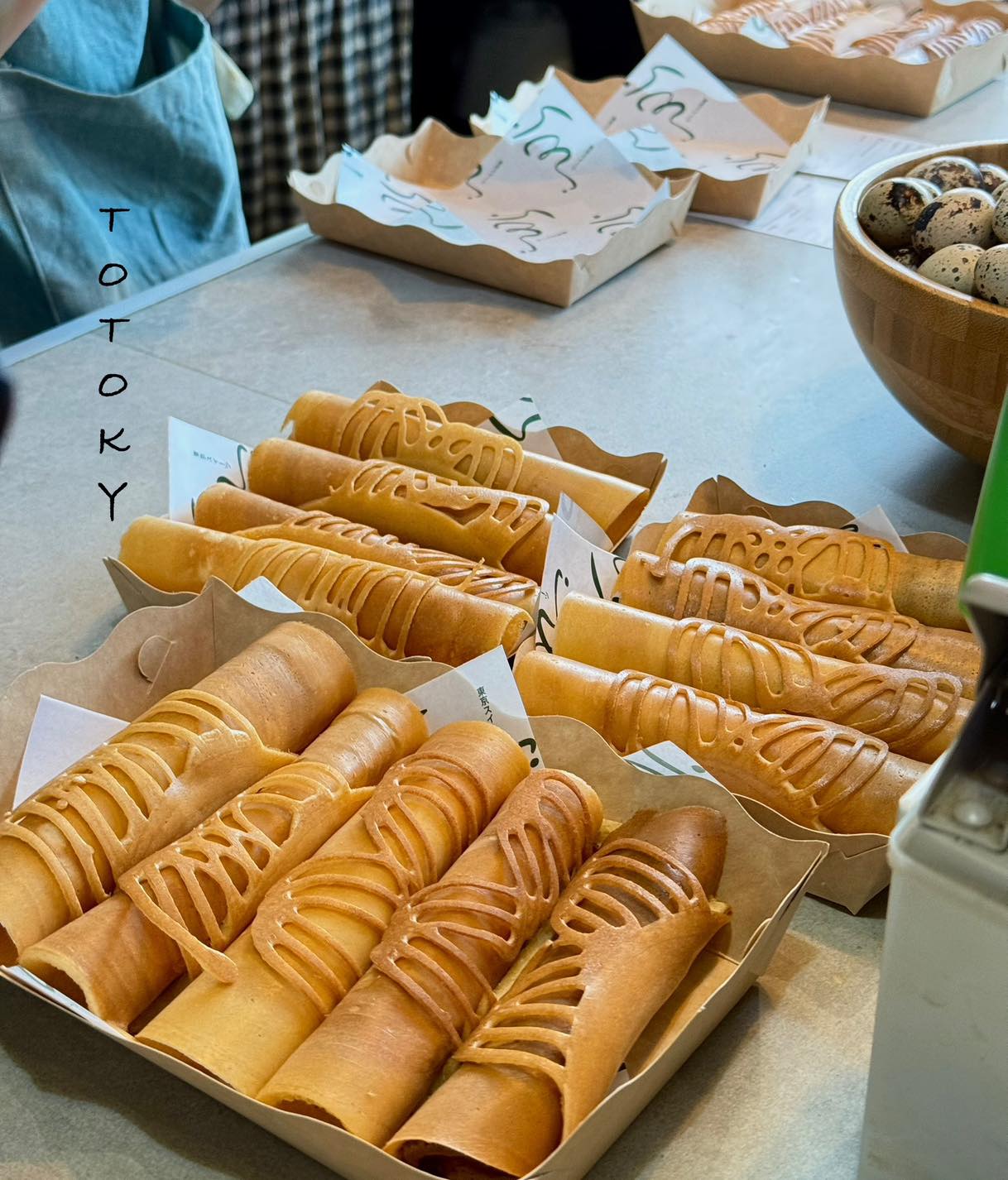 สนหอม, Rolling Spoon, โต โตเกียว, Tokyo Land, โตเกียว เซนต์หลุยส์ 3