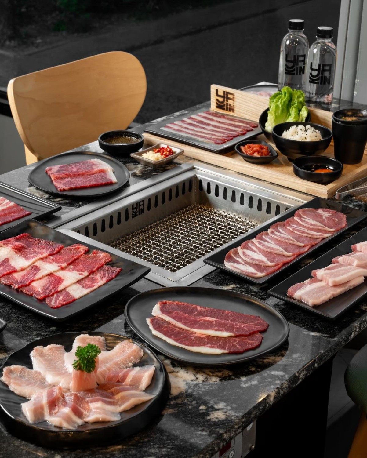 ทองเนื้อเก้า, 71 mookata, สาขาบรรทัดทอง, Yakin Yakiniku, รสดีเด็ด by นพ, The Tongkeungui, Gyu kaku Thailand