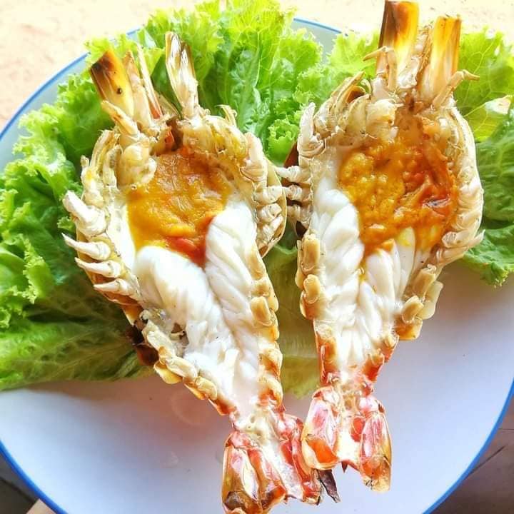 บ้านโพธิ์ริเวอร์ไซด์, ร้านอาหารมธุรสเรือนแพ, Baan Melon Desert, ร้านบ้านเบญฯ, บ้านปูกรรเชียง, ร้านกุ้งนาง, ร้านชวนมา ริมแม่น้ำบางปะกง, ครัวแม่ส้มเกลี้ยง, ครัวปลาเถื่อน, แพเคียงน้ำ, ลุงตีฟและยาย, รวยเรือนแพ, เอกเขนก, ชัยครับ, แพพยงค์ ริมน้ำ, 111/11 บ้านริมคลอง, มีน้ำ มีปลา cafe&amp;restaurant