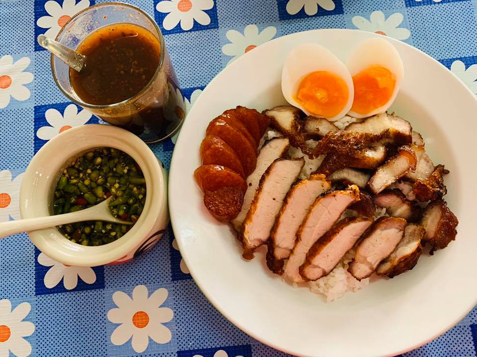 ขนมกุยช่าย หมู่บ้านเศรษฐกิจ, เล่าซา (ลิ้มเล่าซา) เซ็นต์หลุยส์, หม่าล่าชาวเขา Malashaokao, 1:2 Coffee Company, หิว หิว Hiew Hiew, หมูทอดเซ็นต์หลุยส์, กิตติก๋วยเตี๋ยวเป็ด