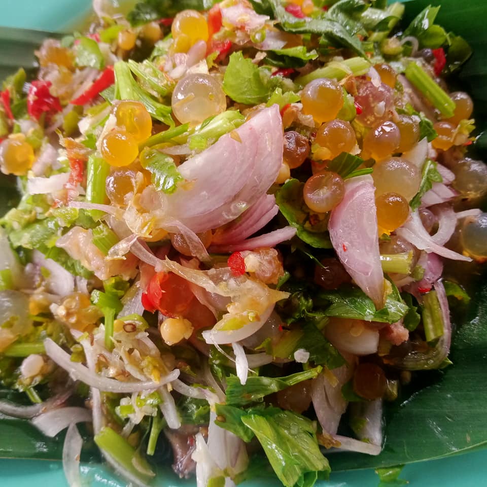 ผัดไท ท่ายาง, เจียมเลี้ยงเซี้ย, เจ๊กเม้ง ก๋วยเตี๋ยวเนื้อต้นตำรับเพชรบุรี, โอวทึ้ง นายกี๋, ครัวป้าเฉลียว, ครัวไข่มุก สะพานปลา ชะอำ, ขนมจีน ทอดมัน ท่งเชียง, พวงเพชร, ทรายทอดมัน บขส.เก่า, ข้าวแช่ป้าเอื้อน หน้ากาชาด เพชรบุรี, เจ๊แดงบางควาย, ร้านอาหารบ้านป้าองุ่น "ร้านเก่า 50 ปี", บ้านยายกับตา, ก๋วยเตี๋ยวเนื้อ &amp; ไก่ “แดงโรงฝ้าย”ตรงข้ามปั้มมานิต 