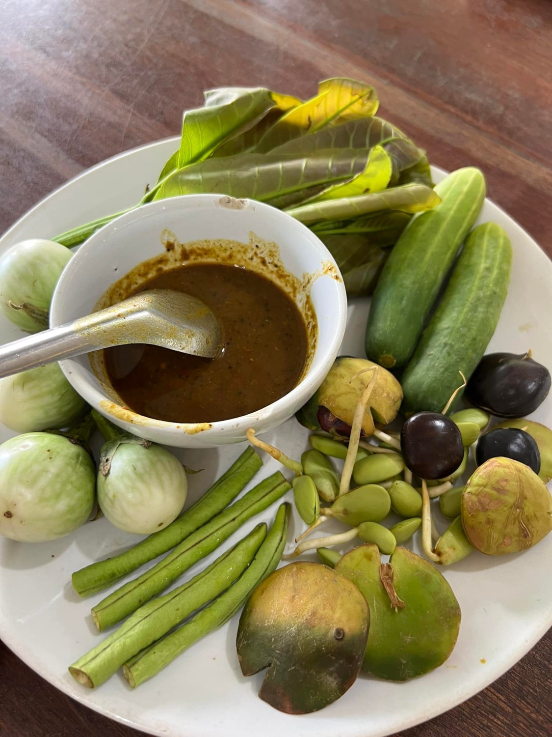 มันโภชนา, เรอดังซีฟู้ด, บ้านเขาหลักซีฟู้ด, ครัวนายอั๊ง เขาหลัก, ครัวมาดาม, เล่าลือ, ครัวผู้พัน เขาหลัก, แปะเถียร เป็ดย่าง เขาหลัก, Peter Pan, เจ๊น้อง ร้านอาหารพื้นเมืองพังงา, KhaoLak Phu View, ครัว หลวงเทน (หรอยที่สุดในเมืองมนุษย์), ครัวน้ำตา