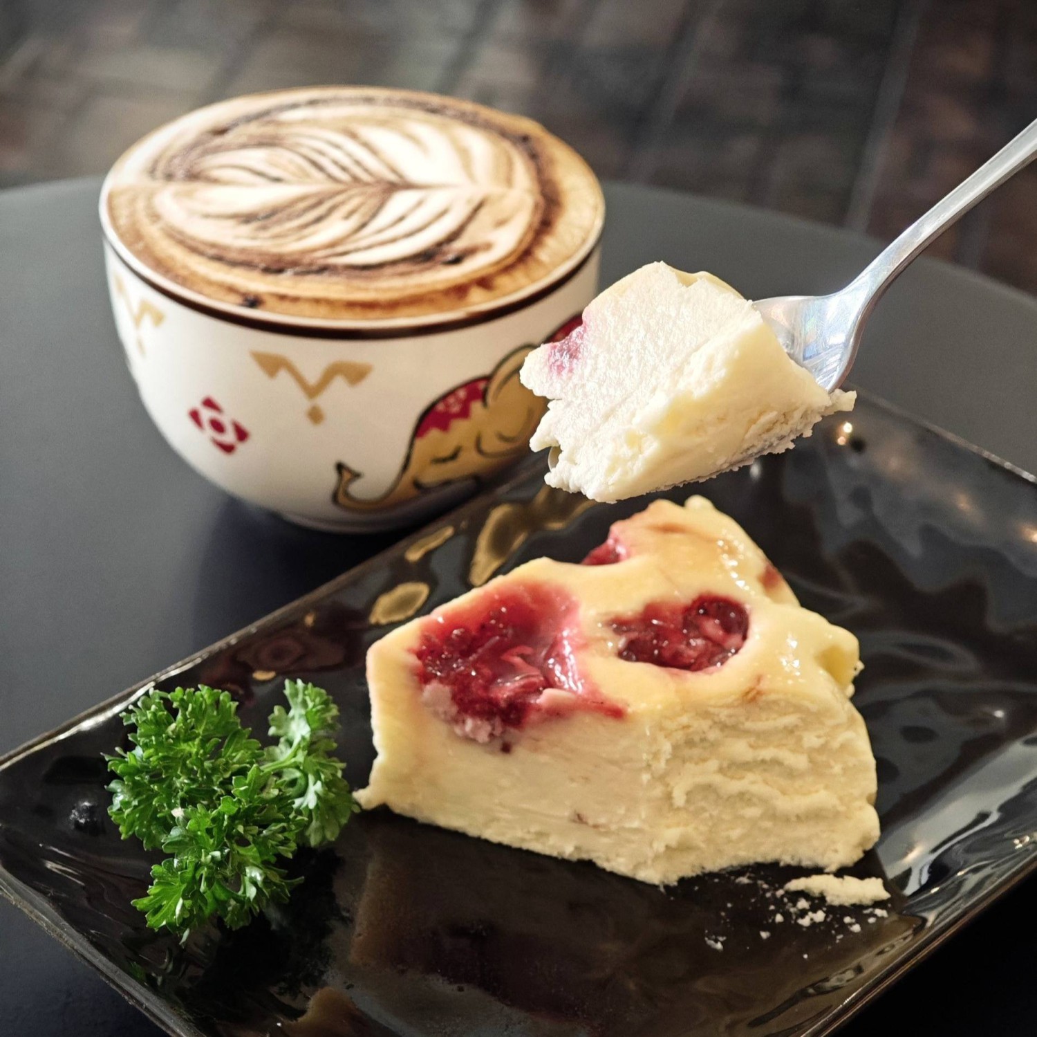 Moungngwezin, หมี่เกี๊ยวมากองต้า ลำปาง, Memory Cafe &amp; Guesthouse, At One กาดกองต้า, ร้านขนมจีนต้นมะดันลำปาง, Pang suree art home