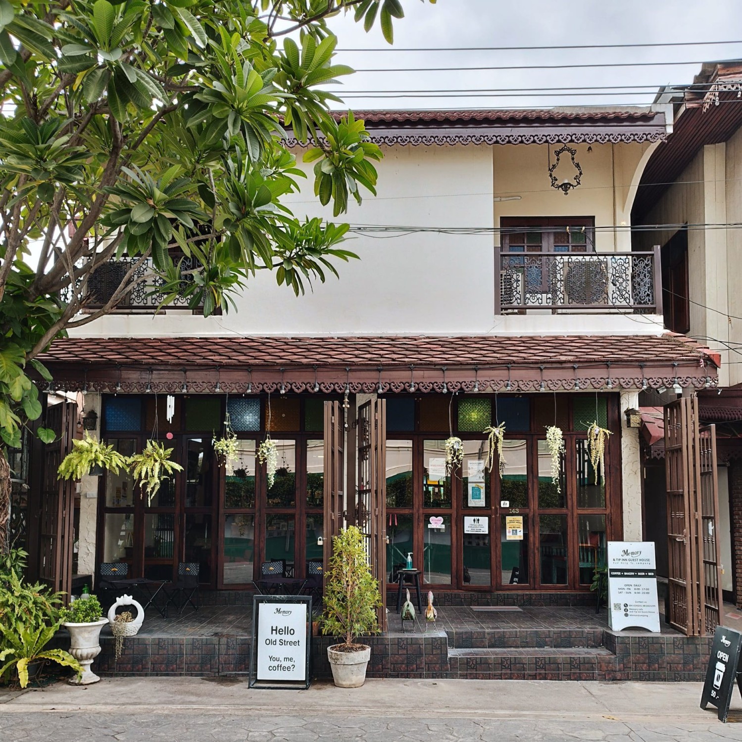 Moungngwezin, หมี่เกี๊ยวมากองต้า ลำปาง, Memory Cafe &amp; Guesthouse, At One กาดกองต้า, ร้านขนมจีนต้นมะดันลำปาง, Pang suree art home