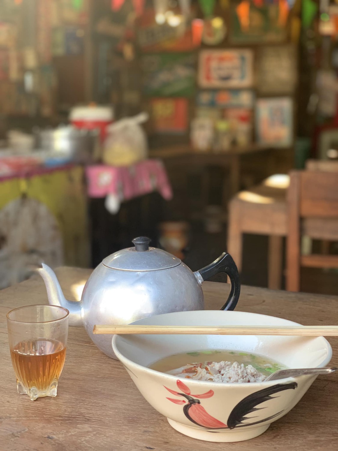Moungngwezin, หมี่เกี๊ยวมากองต้า ลำปาง, Memory Cafe &amp; Guesthouse, At One กาดกองต้า, ร้านขนมจีนต้นมะดันลำปาง, Pang suree art home