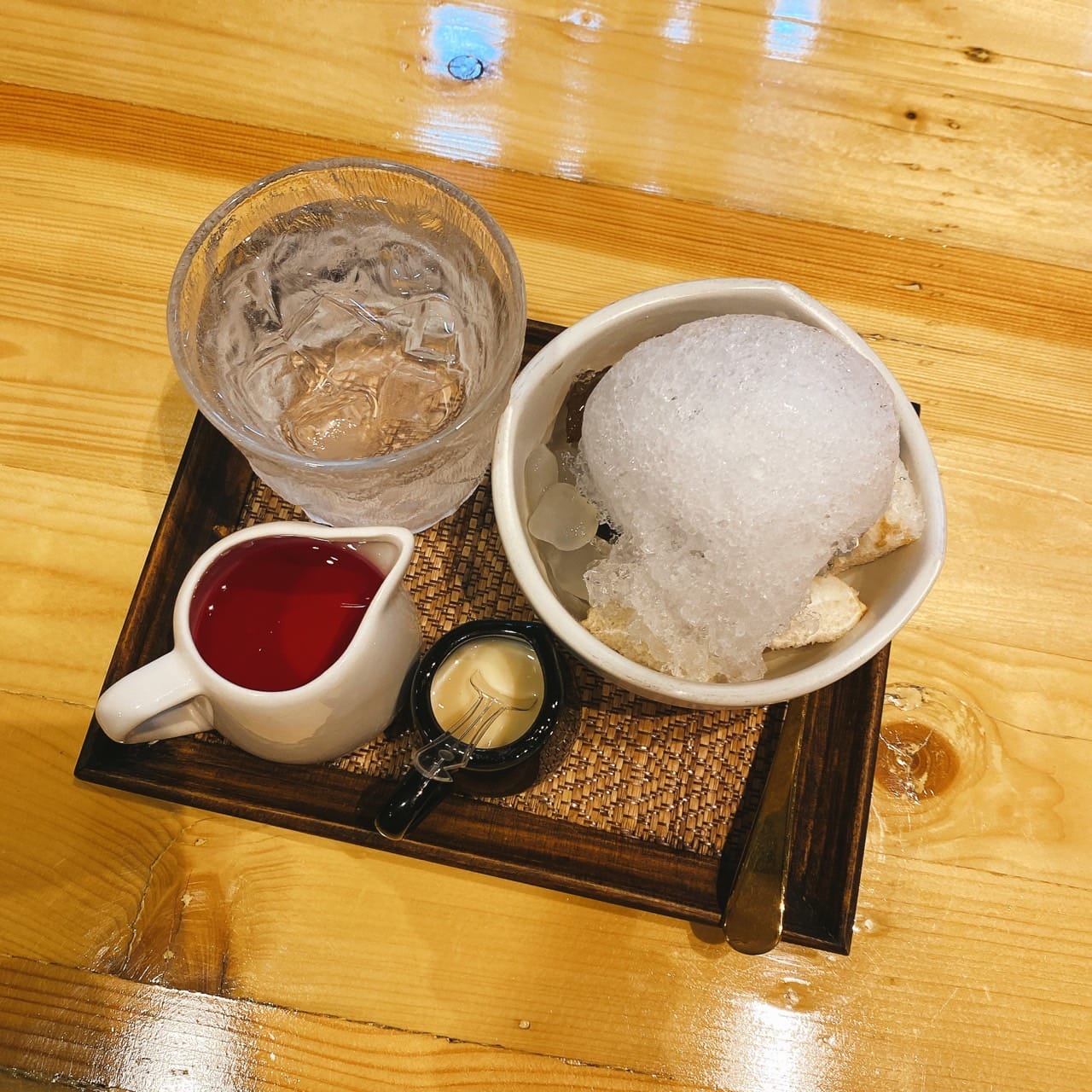 ไสใส, น้ำแข็งไสหว่าหวา, ANG BAO, สาขา Siam Square One, ชื่นใจ, เช็งซิมอี๊ , สาขาเสาชิงช้า, Sweettime, เฮงเฮงอี๊ โชคชัย 4 คุณแวว
