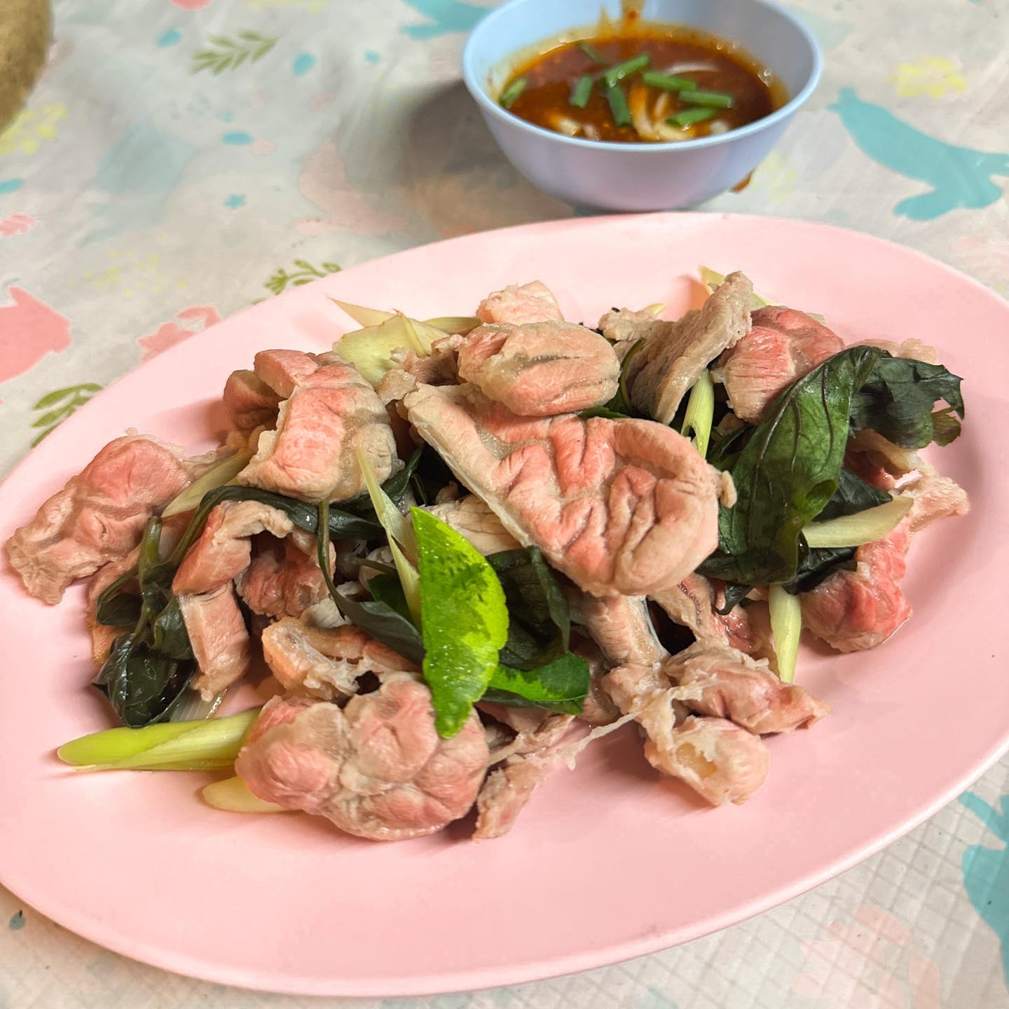 Nomimono Izakaya, กะทิบ้านอาหารไทยและขนม, ก๋วยเตี๋ยวเรือนแพ, Sasi Bangkok, Blooming Cafe, 128 Craft & Soul, อิ่มใจ เสือร้อง, Cafe Casta, ต๋องริมทาง, Wife's Restaurant, บ้านสวนองุ่น, เฮือนลำพูน, COAL Bistro, SUNKISS.bangkok, ร้านดวงเดือนจิ้มจุ่มอาหารอีสาน, ก๋วยเตี๋ยวไม่มีชื่อ ตลิ่งชัน