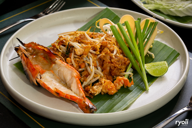 NARA Thai Cuisine, ธธดา TH•TH•DAH, Marie Guimar, อรุณ, Phuket Town Restaurant, บ้านรับรอง, ต้นเครื่อง, Ruen Noppagao - ร้านอาหารเรือนนพเก้า, บ้านไอซ์, กลางซอย, อ้อยหวาน, Simmer by Praha , Ther Dining & Bar, Na Bowon ณ บวร, คุณเอียดชาววัง & ANYA Cafe', Supanniga Eating Room, สาขาท่าเตียน