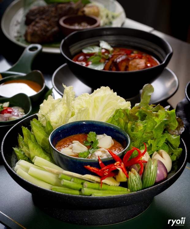 NARA Thai Cuisine, ธธดา TH•TH•DAH, Marie Guimar, อรุณ, Phuket Town Restaurant, บ้านรับรอง, ต้นเครื่อง, Ruen Noppagao - ร้านอาหารเรือนนพเก้า, บ้านไอซ์, กลางซอย, อ้อยหวาน, Simmer by Praha , Ther Dining & Bar, Na Bowon ณ บวร, คุณเอียดชาววัง & ANYA Cafe', Supanniga Eating Room, สาขาท่าเตียน