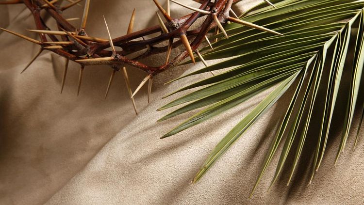 A crown of thorns and palm to represent Good Friday and Palm Sunday.