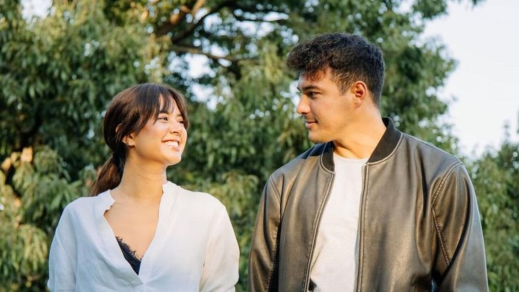 Aurelie Moeremans dan Suami