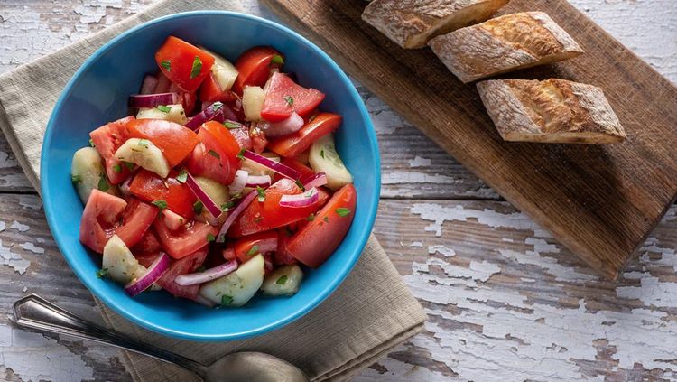 Ilustrasi salad tomat