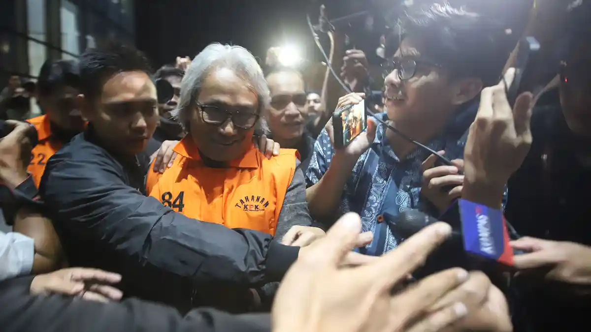 Mulyono, korupsi, Pajak, Banjarmasin, Sisi Lain Mulyono, Kepala KPP Tersangka Suap KPK, Pendiri Sanggar Cemara dan Dalang Wayang Kulit