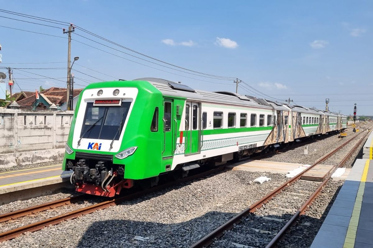 jadwal ka bandara bias, ka bandara bias, kereta bandara bias madiun, kereta bias bandara adi soemarmo, 17 Agustus, KA Bandara BIAS akan Perpanjang Rute Sampai Stasiun Caruban