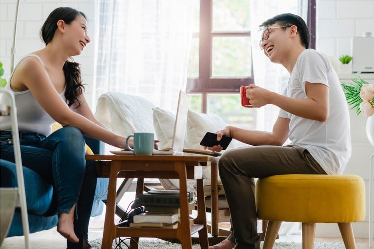 zodiak, zodiak yang bikin orang nyaman, 7 Zodiak Paling Bisa Bikin Orang Lain Merasa Nyaman, Ada Cancer, 1. Cancer, 2. Taurus, 4. Sagittarius, 5. Libra, 6. Pisces, 7. Virgo