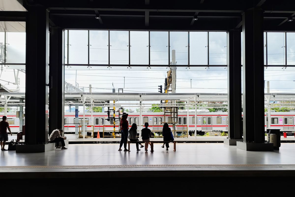 Stasiun Tanah Abang Baru, stasiun tanah abang baru, stasiun tanah abang yang baru, stasiun tanah abang baru rute, peron stasiun tanah abang baru, stasiun tanah abang baru kapan beroperasi, Perhatikan! Ini Daftar Jalur dan Peron Stasiun Tanah Abang Baru