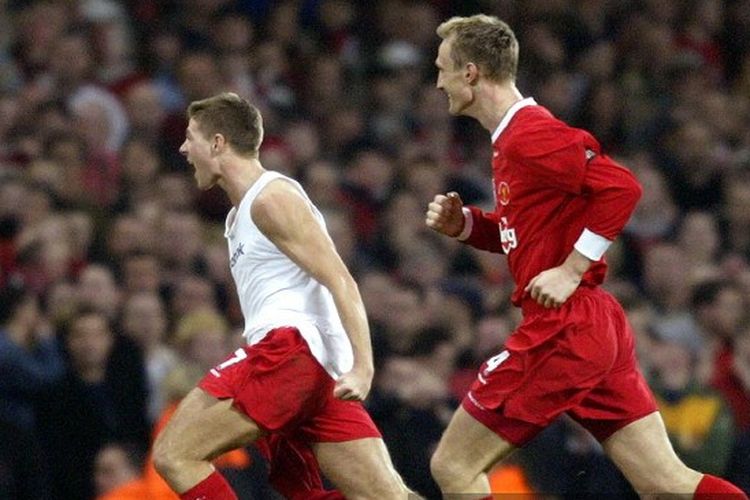 Liverpool, Liga Inggris, Piala Liga Inggris, Man United, Steven Gerrard, Michael Owen, Sir Alex Ferguson, Momen Klasik Steven Gerrard-Michael Owen Cukur Man United 23 Tahun Lalu
