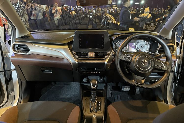modifikasi interior, Modifikasi Interior Mobil: Amankah Airbag Setelah Ganti Jok?