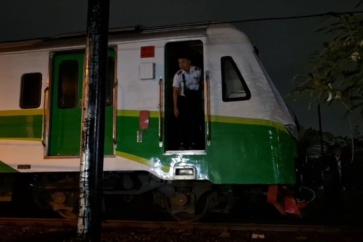 Stasiun Sidoarjo, daop 8 surabaya, ka jenggala, commuter line jenggala, KA Jenggala rem blong, Viral Kepanikan Penumpang saat KA Jenggala Mati Lampu dan Rem Blong, Ini Penjelasan KAI