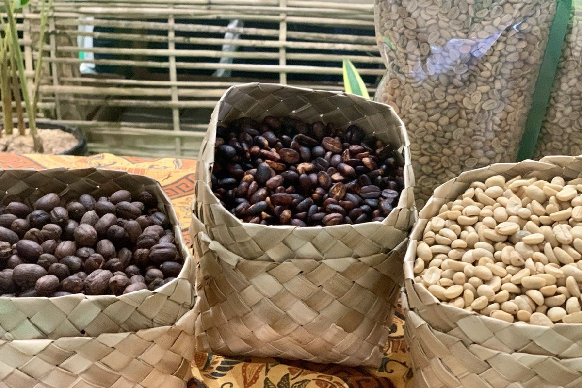World of Coffee Jakarta 2025, world of coffee jakarta 2025, world of coffee jakarta 2025 jakarta convention center 15 may, lokasi World of Coffee Jakarta 2025, kapan World of Coffee Jakarta 2025, cara ke jcc senayan naik transjakarta, Cara ke Lokasi World of Coffee 2025, Pameran Kopi Internasional di JCC Senayan