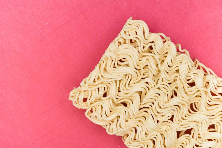 resep mi tek tek kuah, cara membuat mi instan enak, mi tek tek sederhana, resep mie kaki lima, Resep Mi Tek-Tek Kuah Pakai Mi Instan ala Warmindo