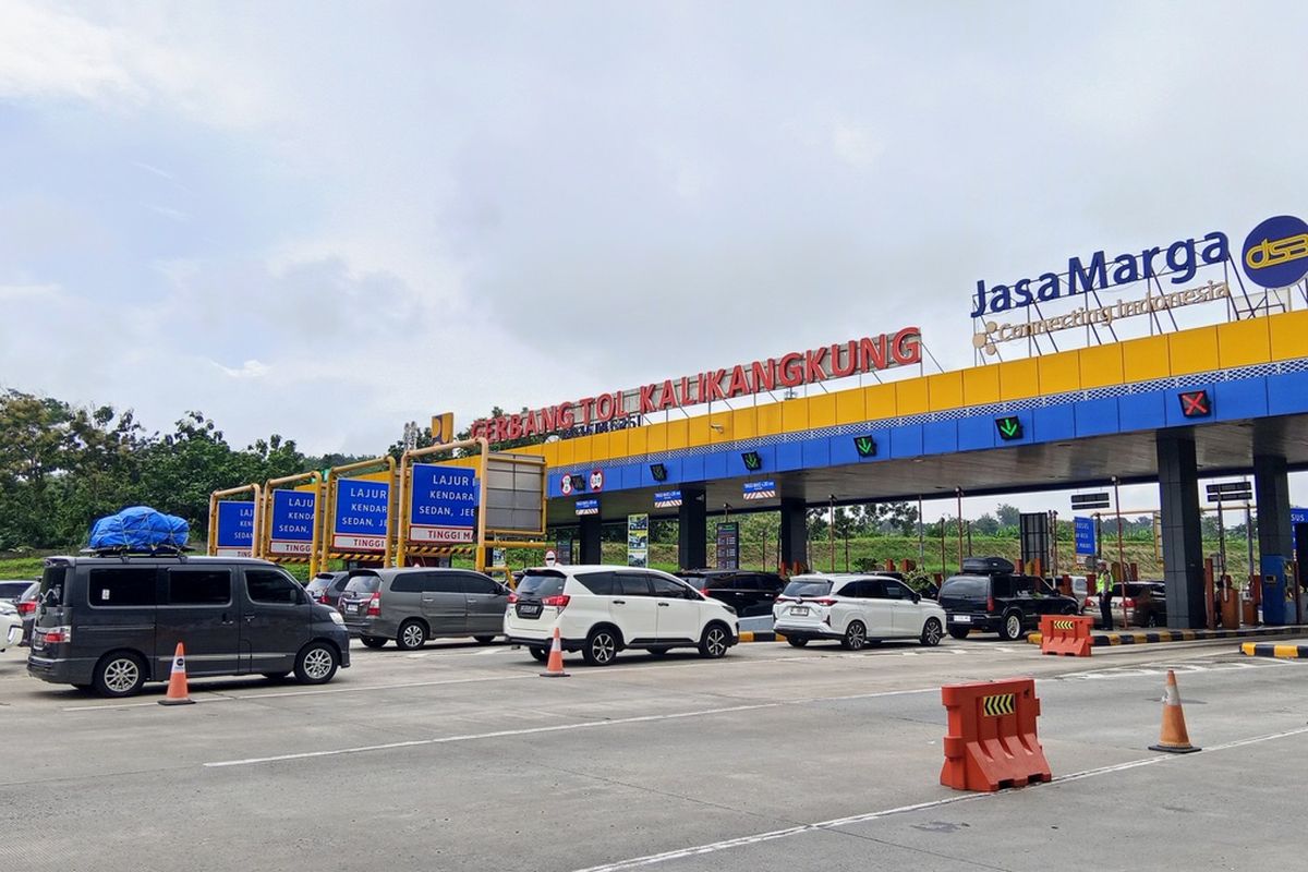 arus balik, Lebaran 2025, Jasa Marga, kartu tol, Badan Usaha Jalan Tol (BUJT), Mudik Lebaran, Surabaya-Jakarta, Arus Balik Lebaran 2025: Tarif Tol Surabaya-Jakarta Setelah Diskon