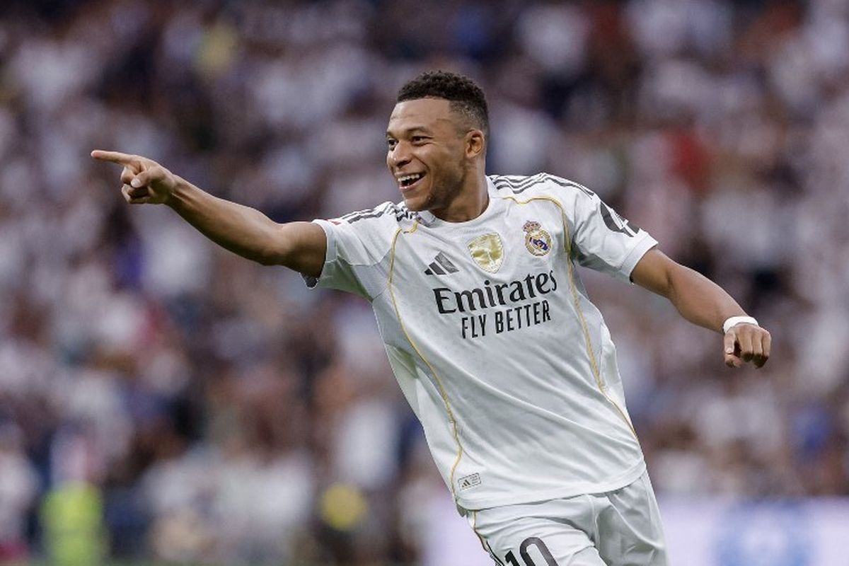 Real Madrid, Espanyol, Kylian Mbappe, Liga Spanyol, Klasemen Liga Spanyol, Eder Militao, Real Madrid vs Espanyol, hasil Real Madrid vs Espanyol, skor real madrid vs espanyol, Hasil Real Madrid Vs Espanyol 2-0: Dua Gol Spektakuler Jaga Tren Positif Los Blancos