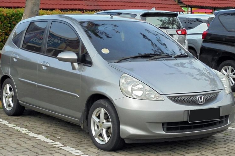 mobil bekas, mobil tua, penyakit mobil tua, Kenali Penyakit Umum Mobil Tua dan Cara Mencegahnya