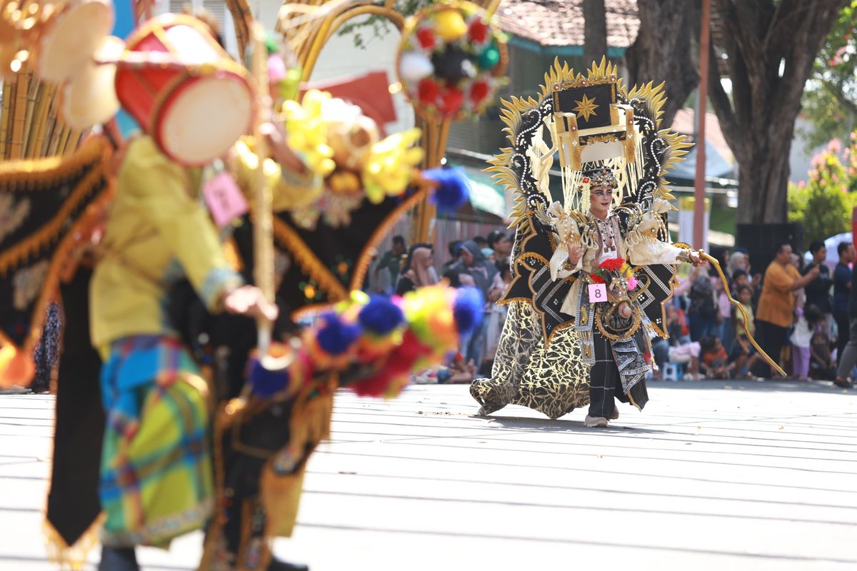 diskon tiket kereta api, Banyuwangi, Banyuwangi Ethno Carnival, BEC 2025, Banyuwangi Ethno Carnival 2025, banyuwangi ethno carnival 2025, Diskon Tiket Kereta ke Banyuwangi, Diskon Tiket Kereta ke Banyuwangi nonton BEC, bec 2025, BEC 2025 kapan, Diskon Tiket Kereta ke Banyuwangi! Sambut Banyuwangi Ethno Carnival 2025, KAI Beri Potongan 10%