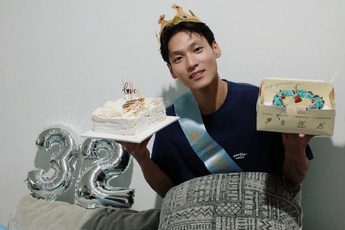 TikTok, selebgram viral, na daehoon, julia prastini, jule, na daehoon anak, Aa Daehoon, aa daehoon biodata, aa daehoon umur, istri aa daehoon, na daehoon chef, Siapa Aa Daehoon? Ini Profil dan Biodata Suami Jule yang Ramai Dibicarakan