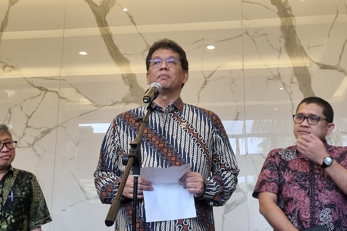 Jakarta, Kemenkeu, dana pemerintah, Purbaya Yudhi Sadewa, Rp 200 Triliun, Kemenkeu Salurkan Rp 200 Triliun ke 5 Bank Nasional, Ini Rinciannya, Distribusi Dana ke Lima Bank Nasional, Alasan BSI Mendapatkan Dana Khusus, Dana yang Ditarik dari Bank Indonesia, Tujuan Dana untuk Menumbuhkan Ekonomi, Proyeksi Dampak Kebijakan Terhadap Perekonomian