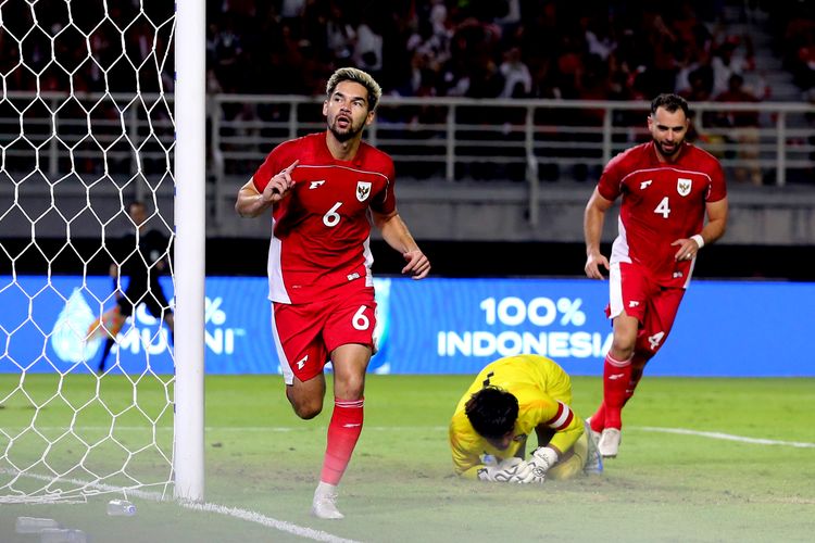 Buriram United, Chonburi FC, Liga Thailand, Sandy Walsh, Timnas Indonesia, Sandy Walsh Cetak Gol, Buriram United Libas Chonburi FC 5-0