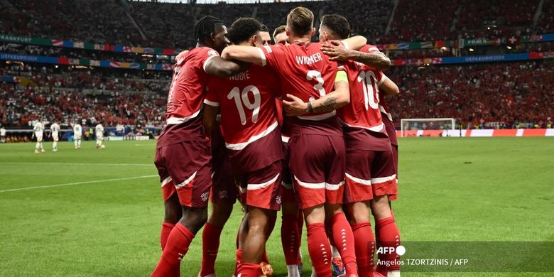 Napoli, Serie A, AC Milan, Bursa Transfer, Atalanta, Galatasaray, Liga Italia, Victor Osimhen, Tijjani Reijnders, Mateo Retegui, Al Qadsiah, Daftar Penjualan Termahal Serie A Musim Panas 2025, Siapa Teratas?