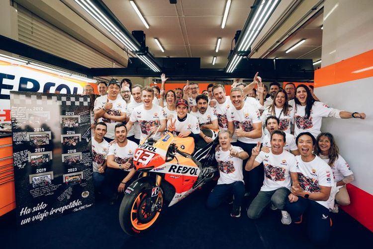 Honda, MotoGP, Marc Marquez, MotoGP Jepang, juara dunia MotoGP, Honda Racing Corporation, ducati, motogp 2025, MotoGP Indonesia 2025, Marc Marquez Bicara Peluang Balik ke Honda