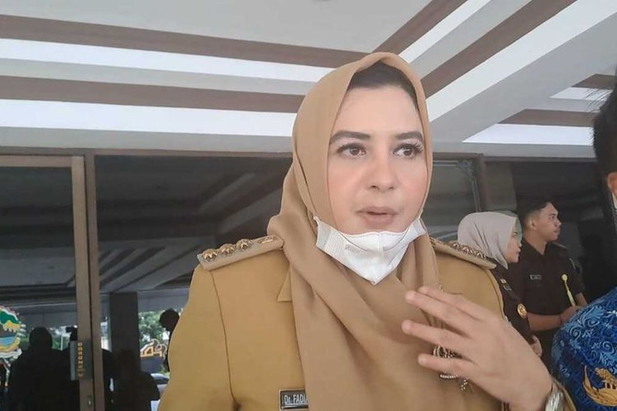 Fadia Arafiq, Pekalongan, Bupati Pekalongan, KPK Tangkap Bupati Pekalongan Fadia Arafiq dalam OTT, Pernah Viral Maki Warganet di Instagram