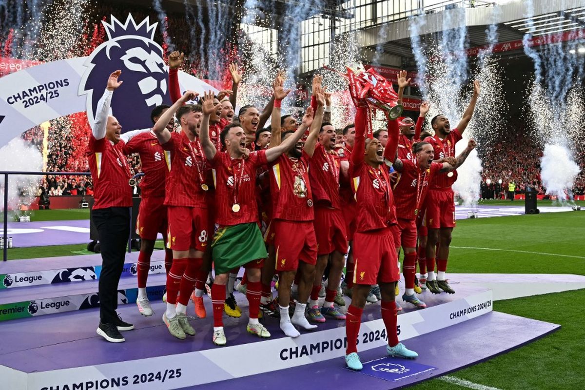 Manchester United, Manchester City, chelsea, Premier League, Arsenal, Liverpool, Lucas Leiva, Lihai di Bursa Transfer, Lucas Leiva Yakin Liverpool Pertahankan Gelar Premier League