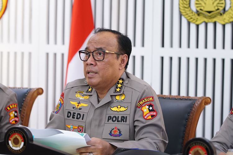 Mako Brimob, Listyo Sigit Prabowo, kapolri, Dedi Prasetyo Wakapolri, perusuh demo dpr, penyerangan markas polisi, Terobos Markas, Polisi Diinstruksikan Tindak Tegas Terukur ke Perusuh: Kalau Polri Runtuh, Negara Runtuh