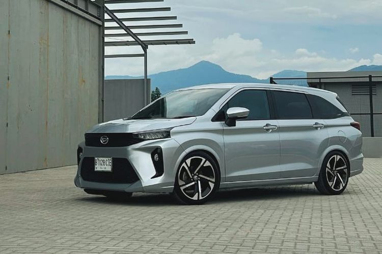 Kijang Innova, daihatsu xenia, Populer Otomotif, artikel terpopuler, plus minus, pasar mobil bekas, MPV mewah bekas, Kelebihan dan kekurangan, Mitsubishi Destinator, Jembatan Huajiang Canyon, Kelebihan Kekurangan Destinator dan Xenia