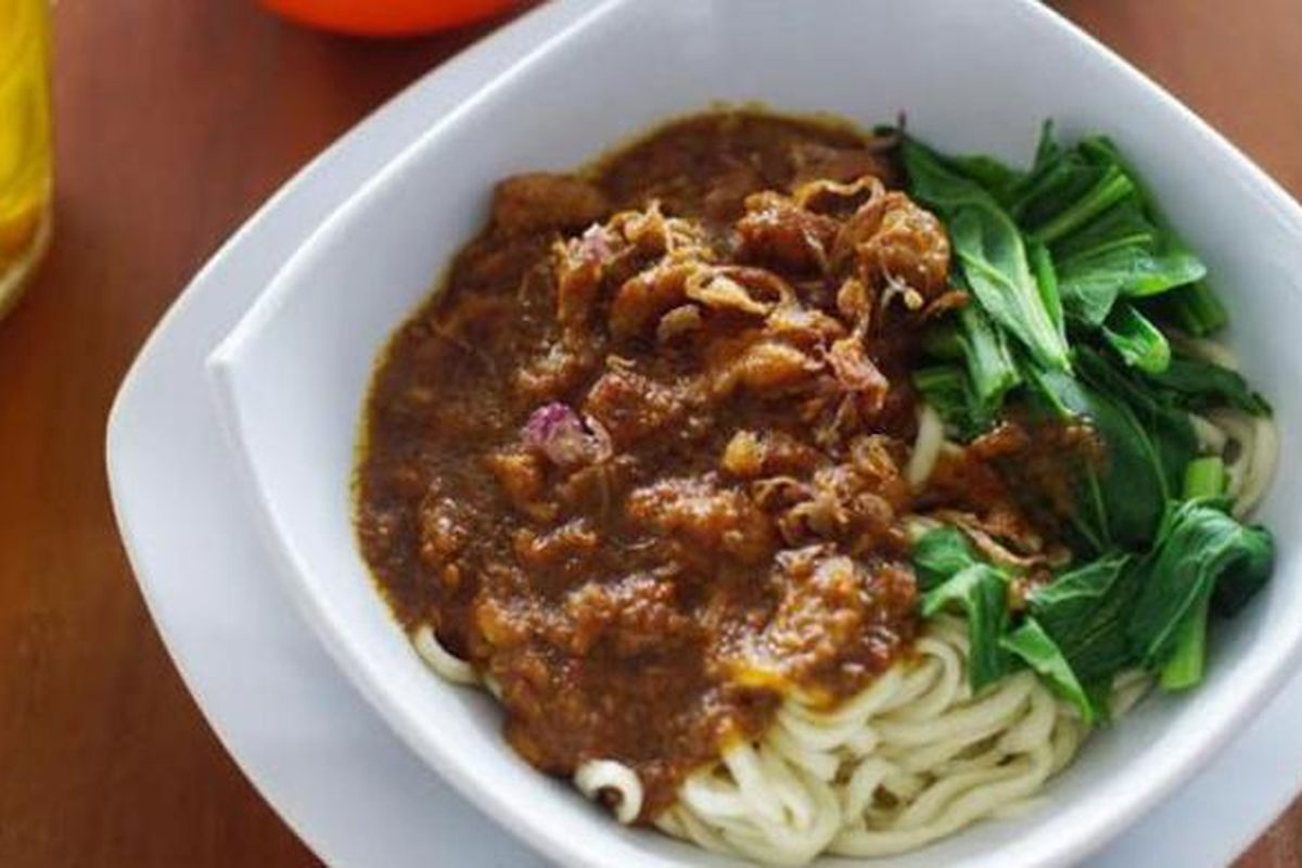 bakmi karet krekot, bakmi apo cinere, bakmi apo, bakmi karet terdekat, bakmi karet, Warung Bakmi Apo, Bakmi Milik Calon Besan Keluarga Cendana