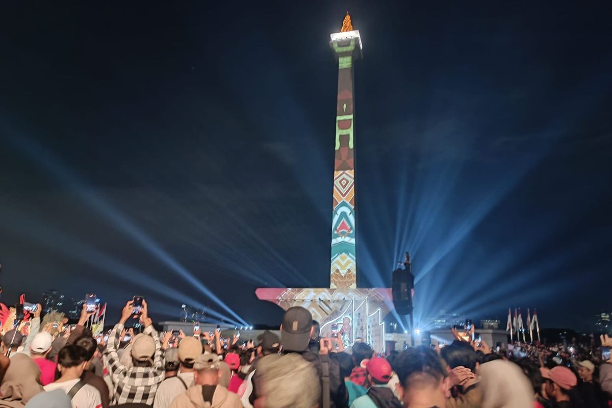 Tempat Wisata di Jakarta, Wisata Jakarta, tempat wisata di jakarta yang buka saat lebaran, ide wisata di jakarta saat lebaran, ide wisata di jakarta saat libur panjang, tempat wisata di jakarta murah meriah, libur lebaran di jakarta kemana, ide libur lebaran di jakarta, rekomendasi libur lebaran di jakarta, 5 Ide Libur Lebaran di Jakarta, Nonton Air Mancur Menari di Monas, 1. Nonton Air Mancur Menari di Monas, 2. Lihat Reog Ponorogo di Taman Mini Indonesia Indah, 3. Nonton edukasi satwa di Ragunan, 4. Wisata keluarga di Ancol