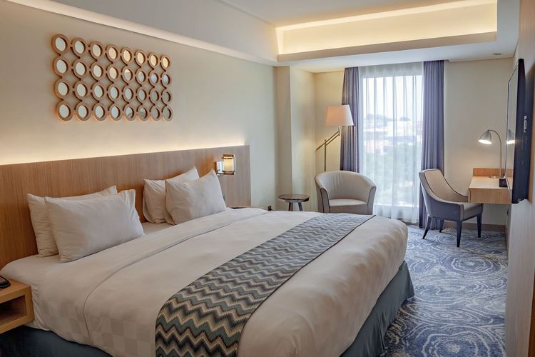 Wisata Semarang, hotel semarang murah, hotel semarang simpang lima, hotel semarang bintang 5, hotel semarang bintang 4, hotel semarang bintang 3, hotel semarang dekat simpang lima, hotel di semarang dekat simpang 5, 7 Hotel di Semarang Dekat Simpang Lima, Nginap Saat Libur Lebaran 2025, 1. Hotel Ciputra Semarang Managed by Swiss-Belhotel International, 2. Hotel Santika Premiere Semarang, 3. ibis Styles Semarang Simpang Lima, 4. Grand Arkenso Parkview Hotel, 5. Hotel @HOM Semarang by Horison, 6. Louis Kienne Hotel Simpang Lima, 7. Holiday Inn Express Semarang Simpang Lima, an IHG Hotel