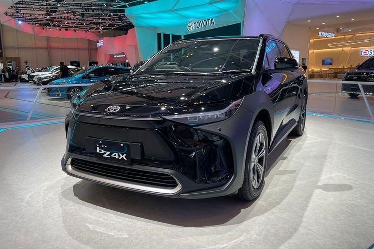 Recall, Toyota, Lexus, Kamera Parkir, Recall mobil, penarikan kembali mobil, Lebih dari 1 Juta Mobil Toyota Kena Recall, Bagaimana di Indonesia?