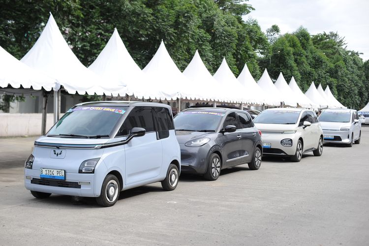 Mobil listrik, mobil listrik, keuntungan beli mobil listrik, kelebihan mobil listrik, Simak Keuntungan Beli Mobil Listrik